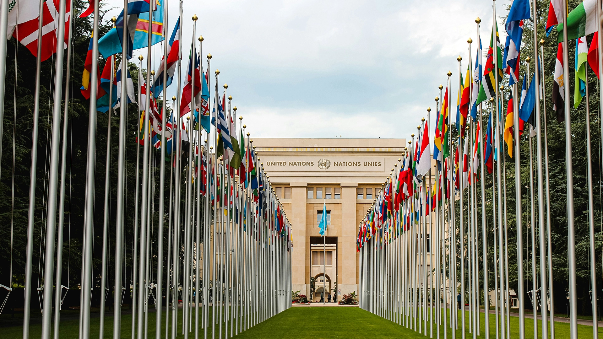 国連でAI兵器の未来について各国が討議